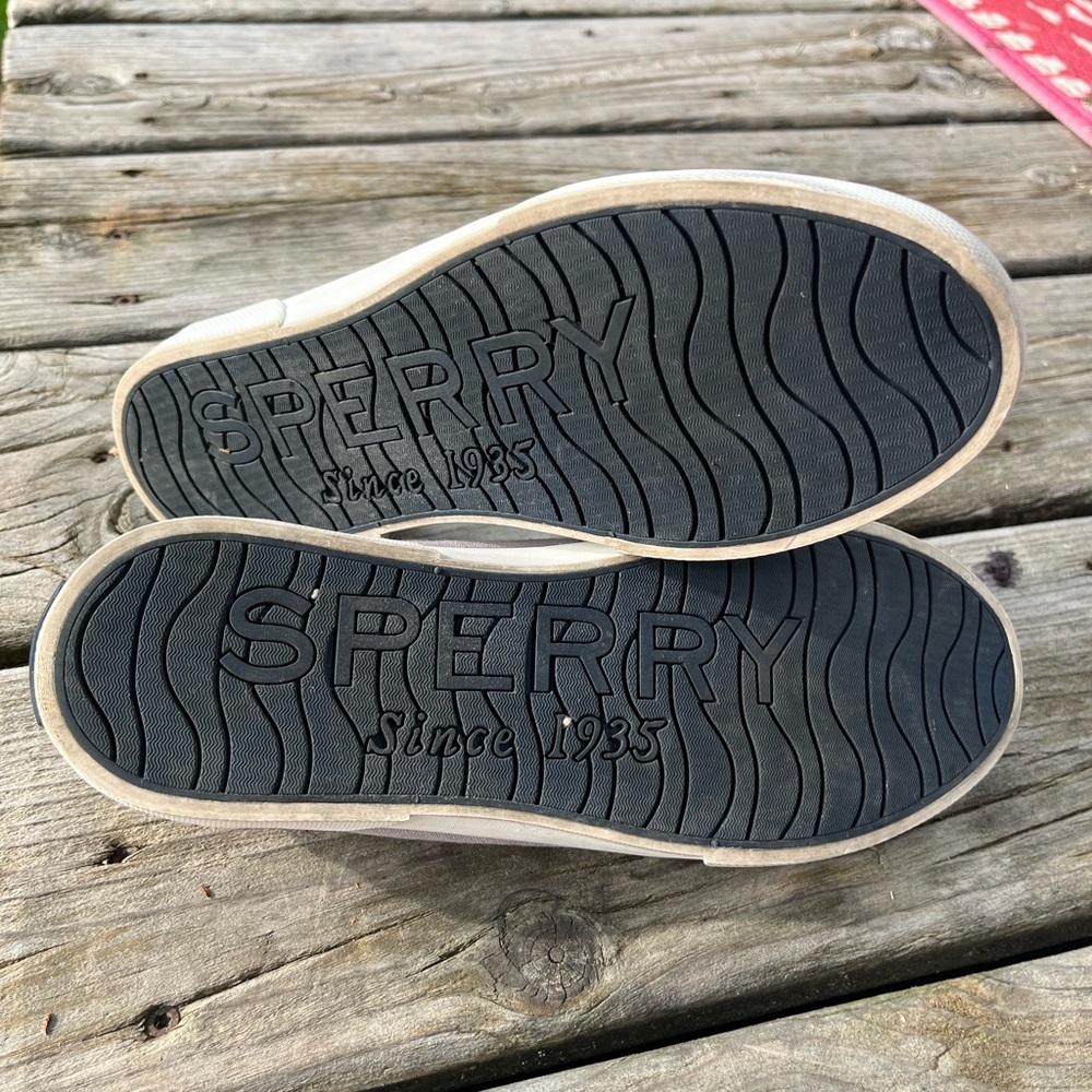 Women’s SPERRY Boat Shoe Loafers, gray w/white laces, very gently used, sz 7 - Picture 8 of 8